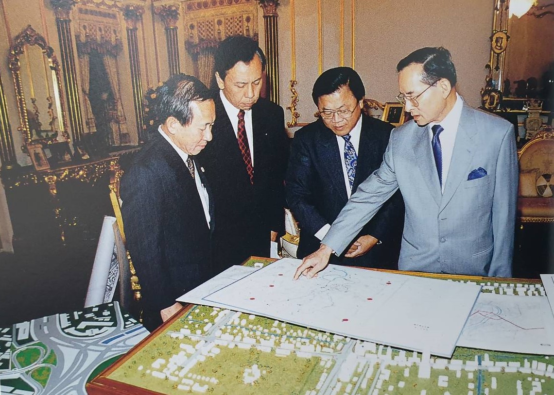 พระราชกรณียกิจในด้านการคมนาคม 