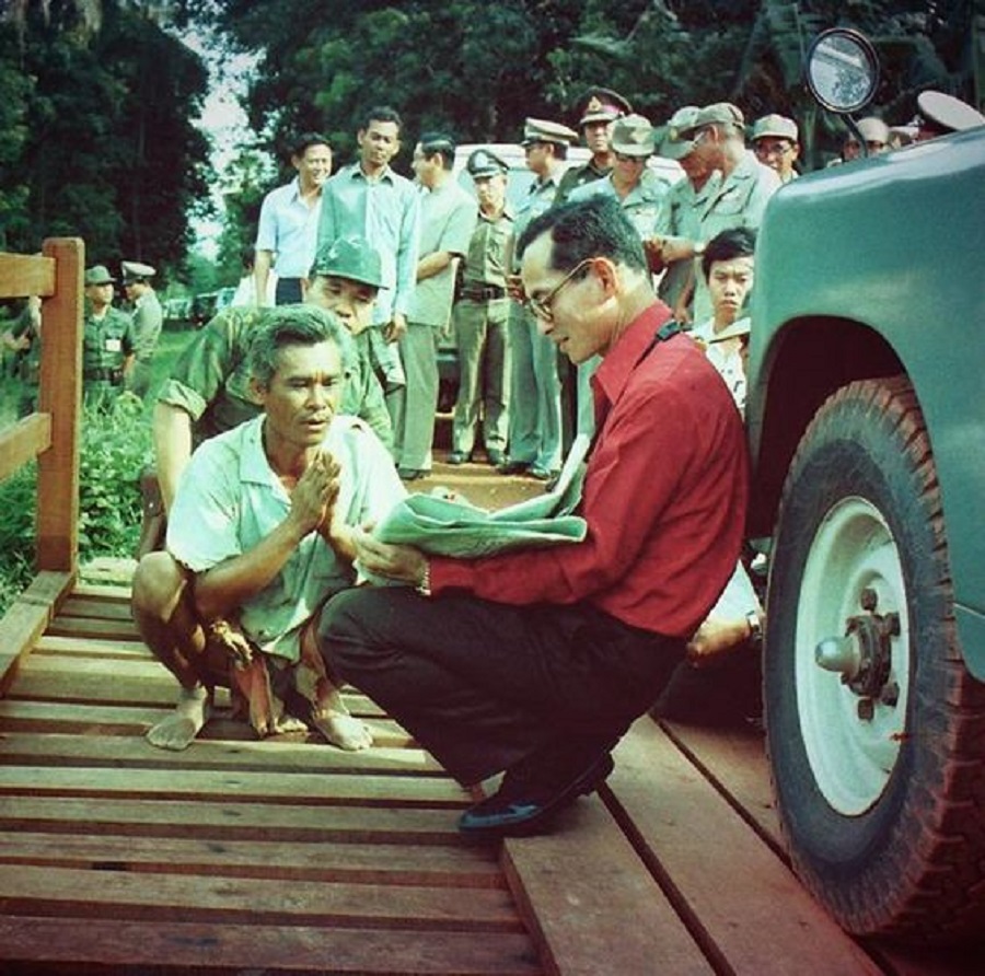 พระราชดำรัส พระบาทสมเด็จพระบรมชนกาธิเบศร มหาภูมิพลอดุลยเดชมหาราช บรมนาถบพิตร  เกี่ยวกับโครงการพัฒนาต่าง ๆ (4 ธันวาคม 2536)