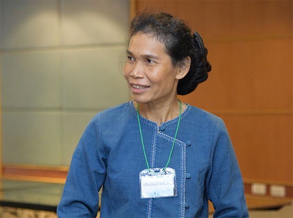 นางเปรียวจันทร์  ต๊ะต้นยาง